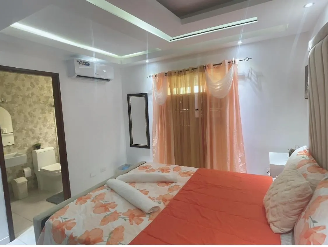 Cozy Oasis Apartment La Grua