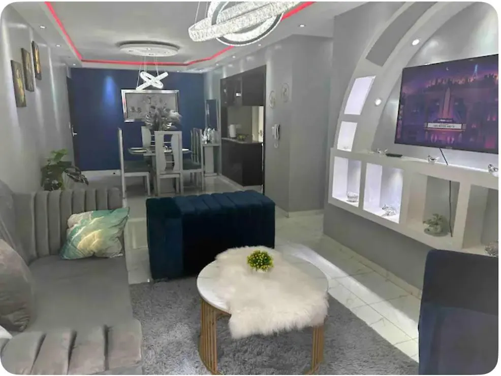 Cozy Oasis Apartment La Grua