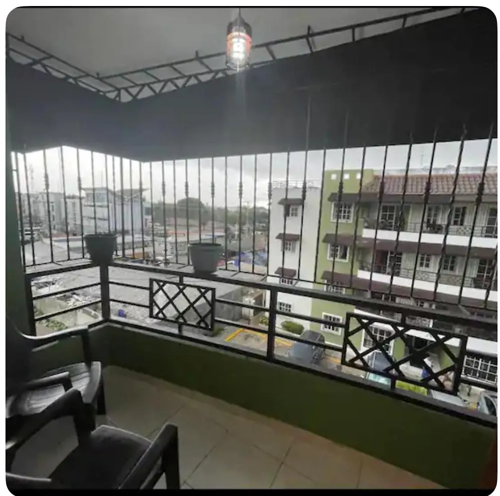 Cozy Oasis Apartment La Grua
