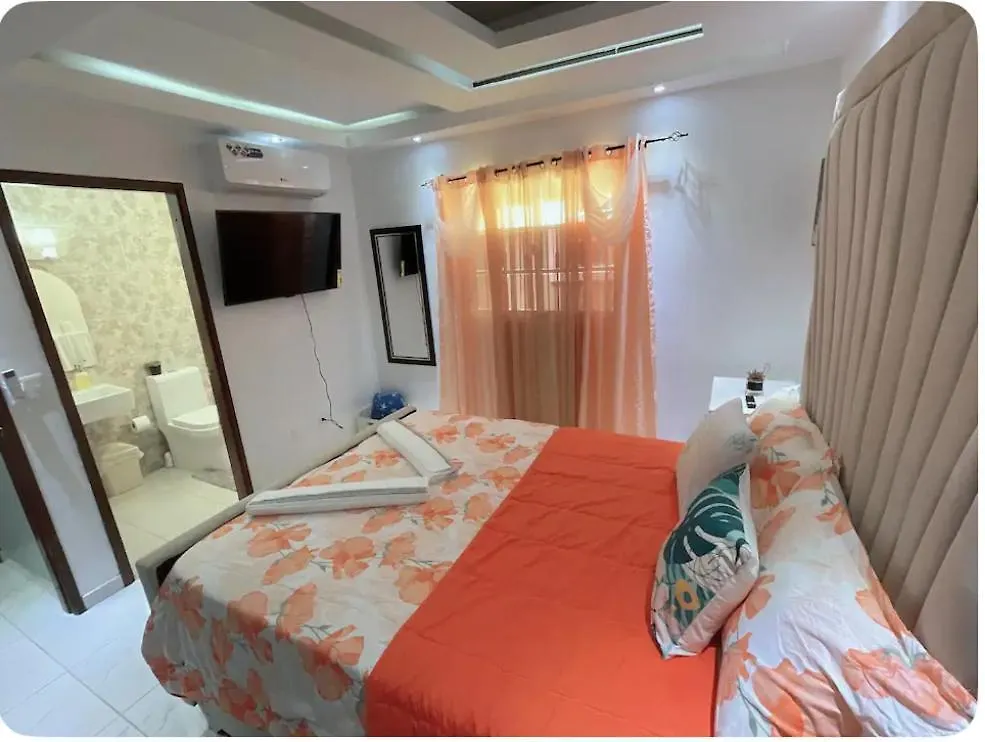 Cozy Oasis Apartment La Grua