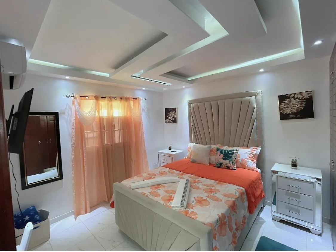 Cozy Oasis Appartement La Grua